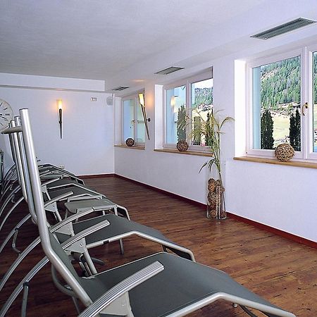 Garni Hotel Bel Vert Selva di Val Gardena Bagian luar foto
